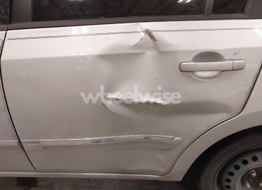 Photo 13 of 2011 Nissan Sentra 2.0S (VIN 3N1AB6AP9BL728552)