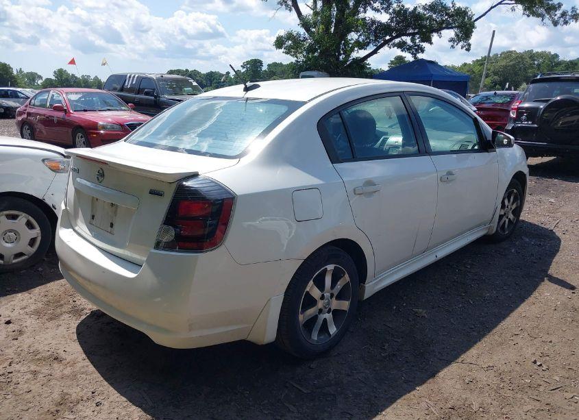 Photo 4 of 2012 Nissan Sentra 2.0 SR (VIN 3N1AB6AP9CL666250)
