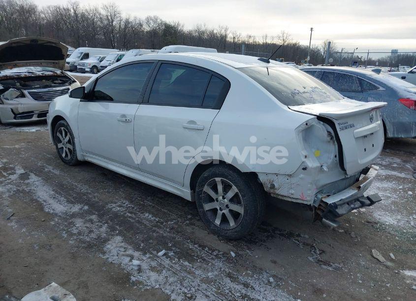 Photo 3 of 2012 Nissan Sentra 2.0 SR (VIN 3N1AB6AP9CL705726)