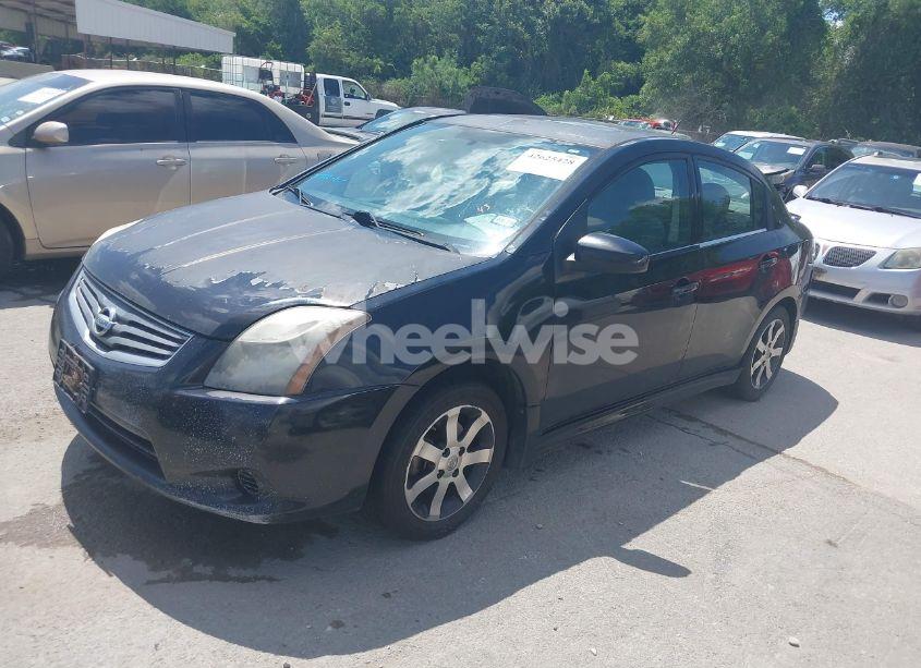 Photo 2 of 2012 Nissan Sentra 2.0 SR (VIN 3N1AB6AP9CL708805)