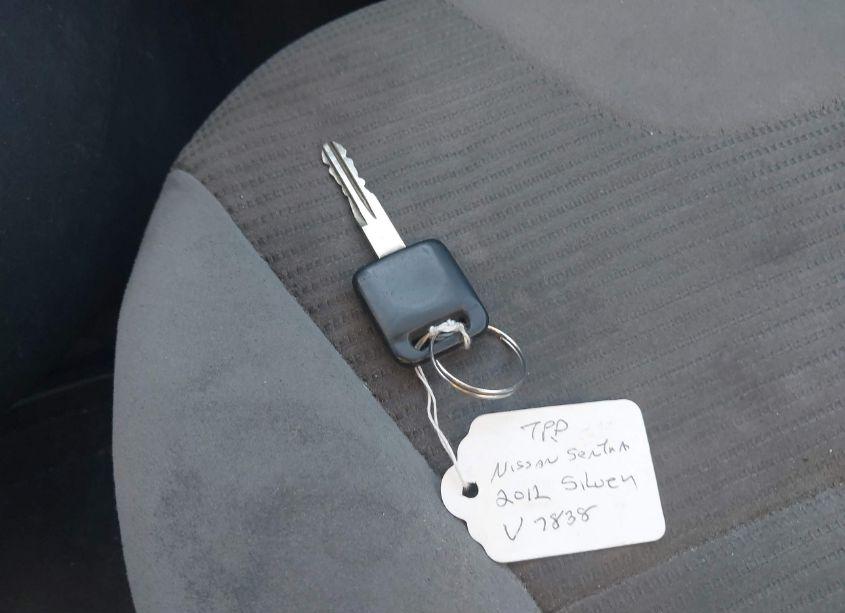 Photo 11 of 2012 Nissan Sentra 2.0 SR (VIN 3N1AB6AP9CL727838)