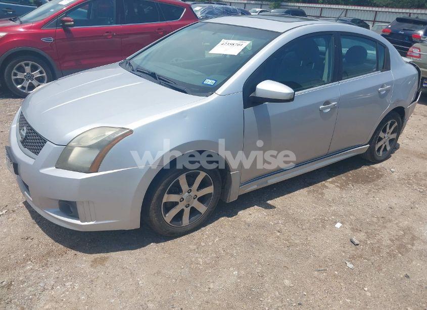Photo 2 of 2012 Nissan Sentra 2.0 SR (VIN 3N1AB6AP9CL754439)