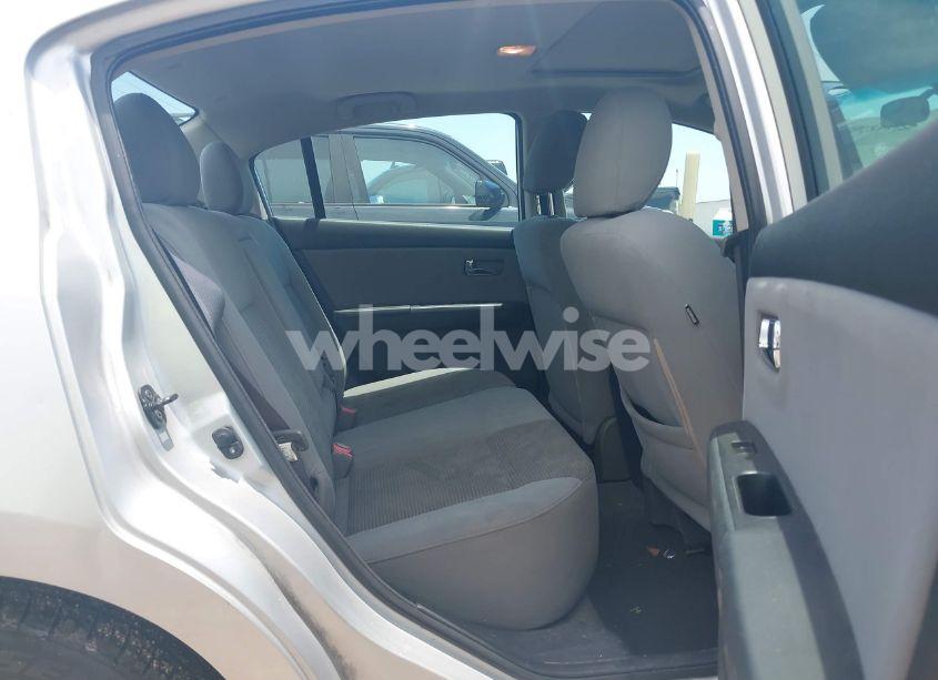 Photo 8 of 2012 Nissan Sentra 2.0 SR (VIN 3N1AB6AP9CL754439)