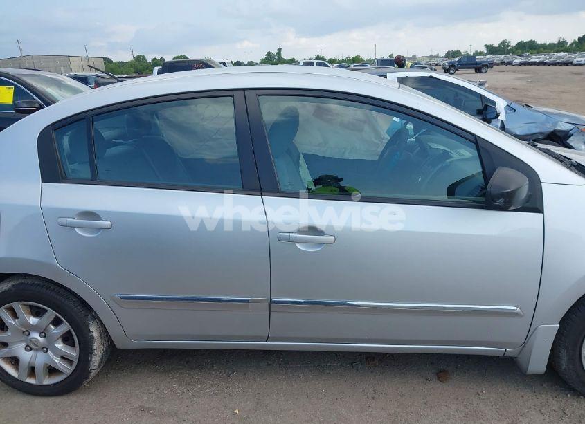 Photo 13 of 2012 Nissan Sentra 2.0 S (VIN 3N1AB6AP9CL764131)