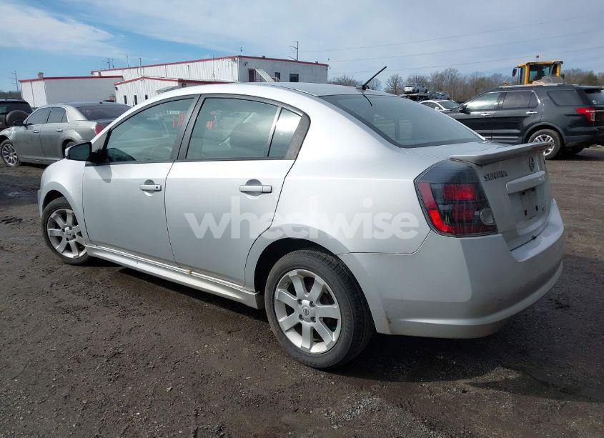 Photo 3 of 2012 Nissan Sentra 2.0 SR (VIN 3N1AB6AP9CL774027)