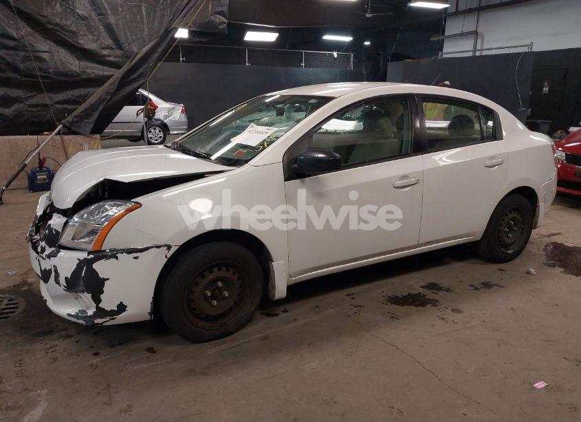 Photo 2 of 2010 Nissan Sentra 2.0 (VIN 3N1AB6APXAL603087)