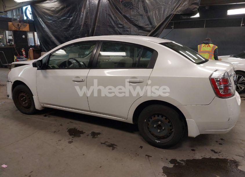 Photo 3 of 2010 Nissan Sentra 2.0 (VIN 3N1AB6APXAL603087)