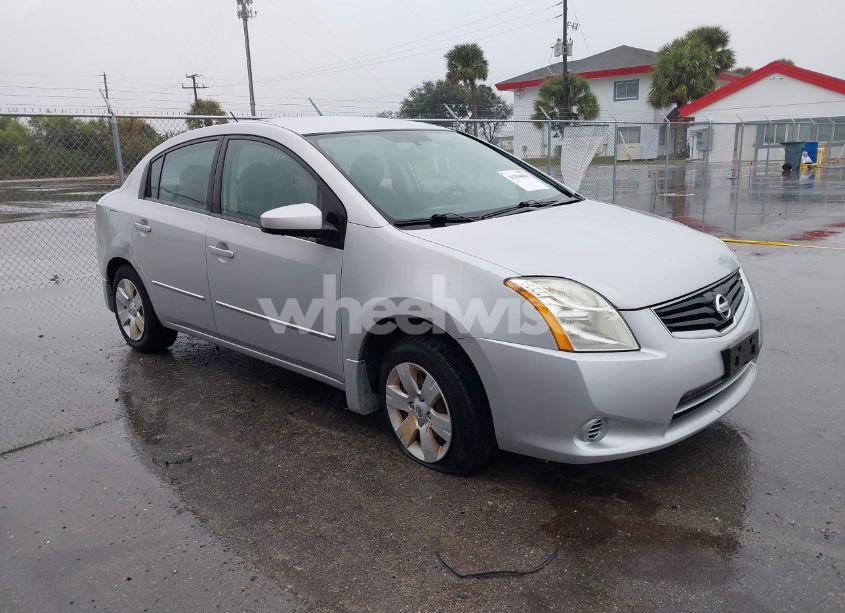 2010 Nissan Sentra 2.0 (VIN 3N1AB6APXAL616552) main photo