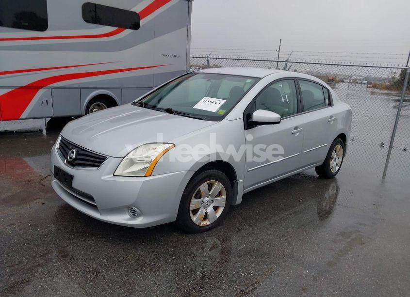 Photo 2 of 2010 Nissan Sentra 2.0 (VIN 3N1AB6APXAL616552)