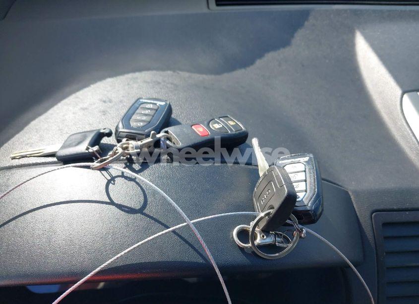 Photo 11 of 2010 Nissan Sentra 2.0S (VIN 3N1AB6APXAL621542)