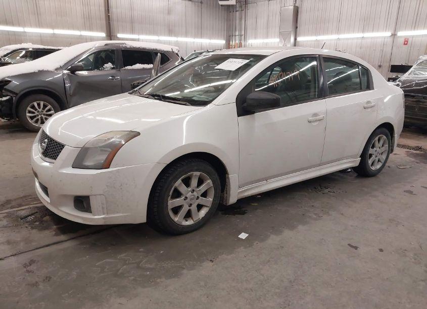 Photo 2 of 2010 Nissan Sentra 2.0SR (VIN 3N1AB6APXAL637000)