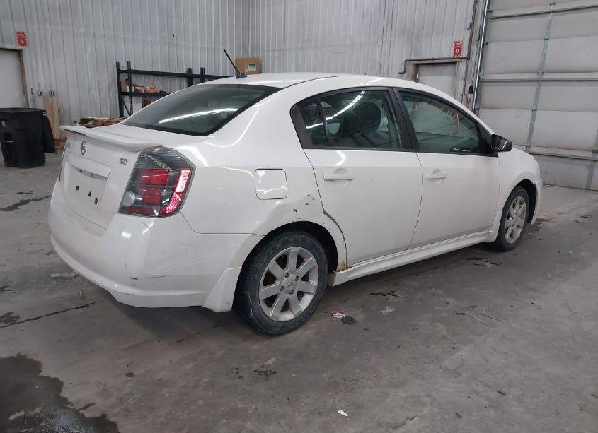 Photo 4 of 2010 Nissan Sentra 2.0SR (VIN 3N1AB6APXAL637000)