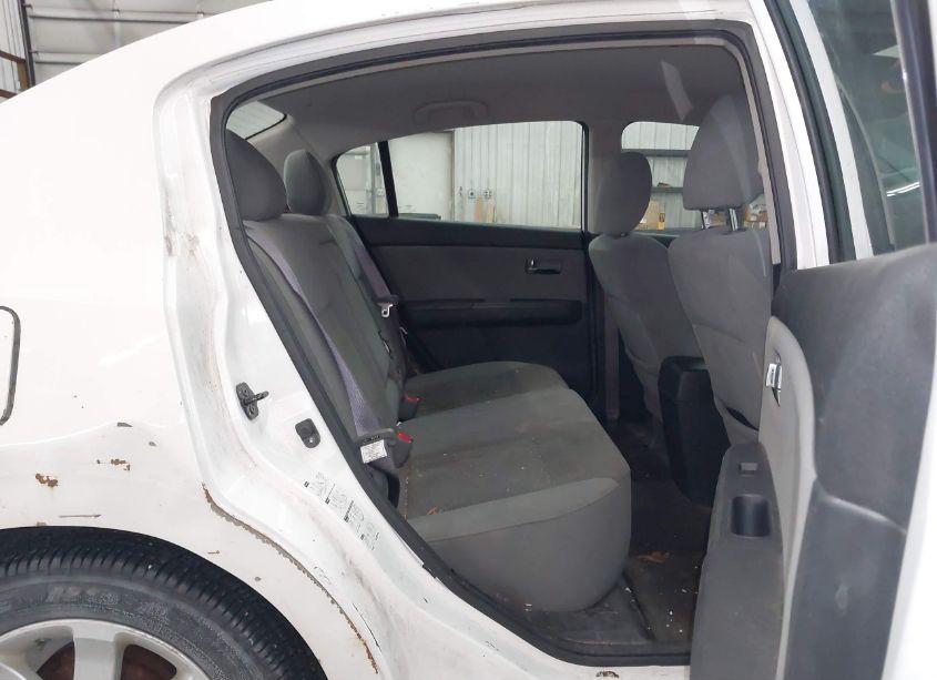 Photo 8 of 2010 Nissan Sentra 2.0SR (VIN 3N1AB6APXAL637000)