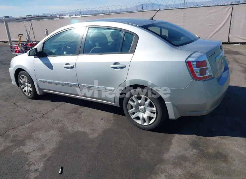 Photo 3 of 2010 Nissan Sentra 2.0S (VIN 3N1AB6APXAL642357)