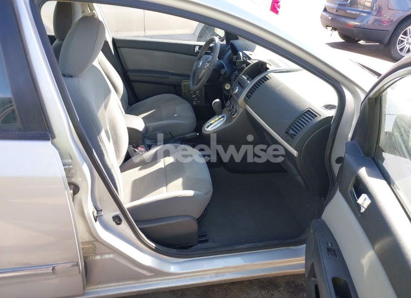 Photo 5 of 2010 Nissan Sentra 2.0S (VIN 3N1AB6APXAL642357)