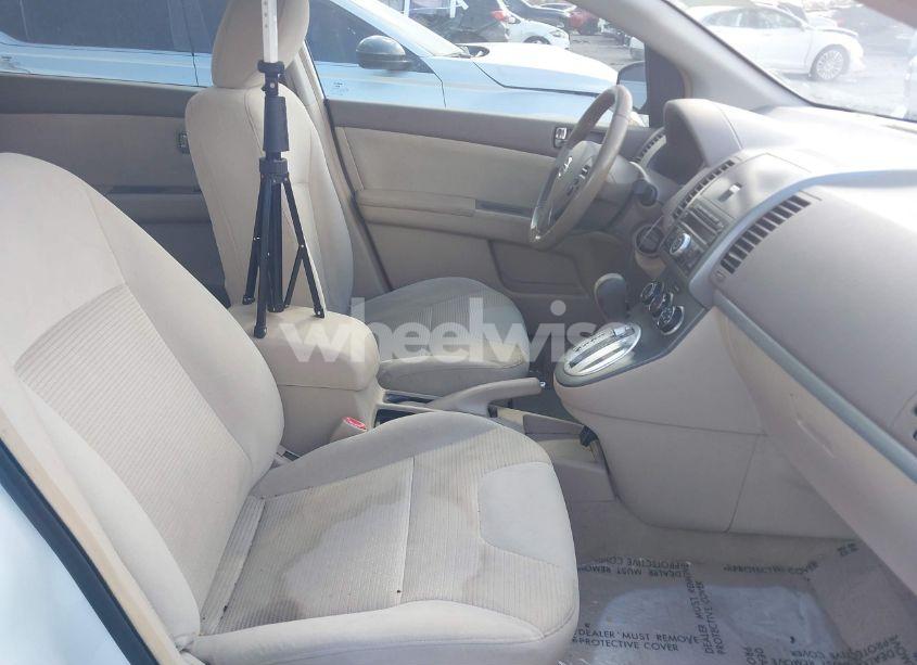 Photo 5 of 2010 Nissan Sentra 2.0S (VIN 3N1AB6APXAL676203)