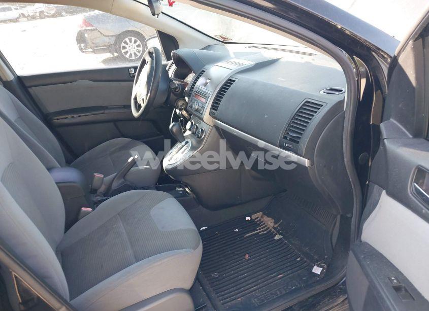 Photo 5 of 2010 Nissan Sentra 2.0SR (VIN 3N1AB6APXAL686441)