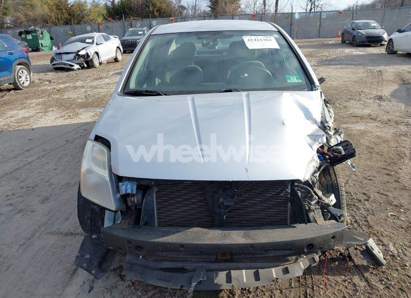 Photo 11 of 2010 Nissan Sentra 2.0S (VIN 3N1AB6APXAL692742)