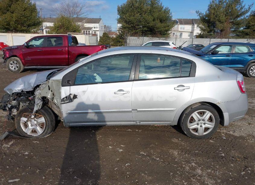 Photo 13 of 2010 Nissan Sentra 2.0S (VIN 3N1AB6APXAL692742)