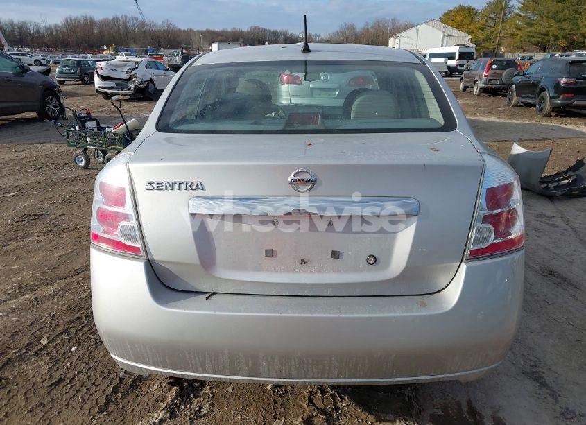Photo 15 of 2010 Nissan Sentra 2.0S (VIN 3N1AB6APXAL692742)