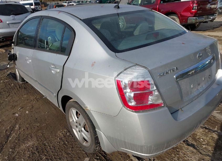 Photo 3 of 2010 Nissan Sentra 2.0S (VIN 3N1AB6APXAL692742)