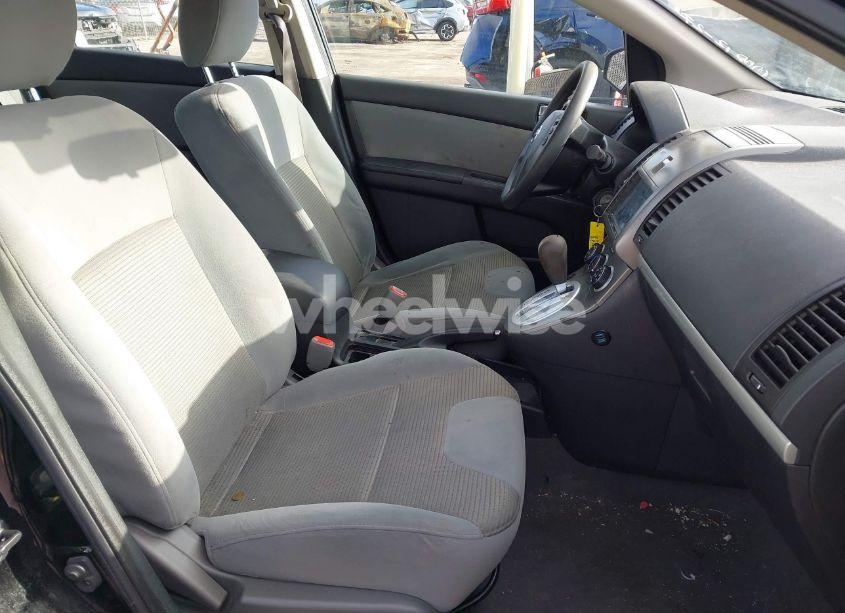 Photo 5 of 2010 Nissan Sentra 2.0S (VIN 3N1AB6APXAL696189)