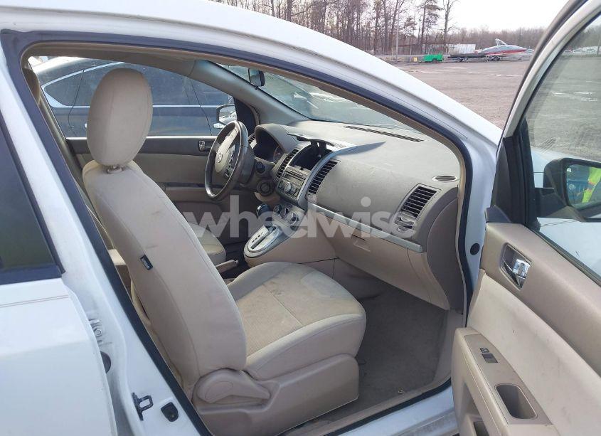 Photo 5 of 2011 Nissan Sentra 2.0S (VIN 3N1AB6APXBL614057)