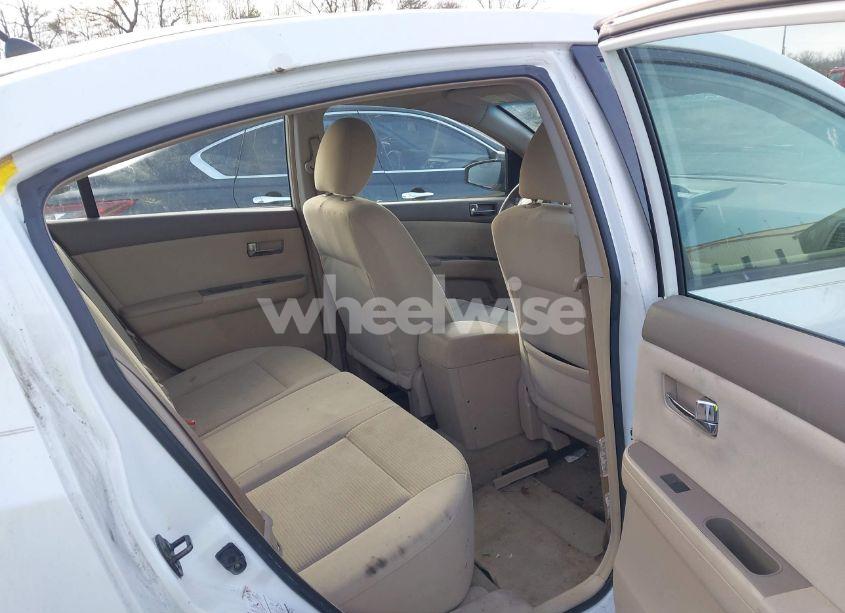 Photo 8 of 2011 Nissan Sentra 2.0S (VIN 3N1AB6APXBL614057)