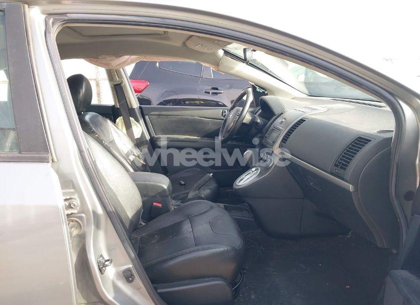 Photo 5 of 2011 Nissan Sentra 2.0SL (VIN 3N1AB6APXBL620456)