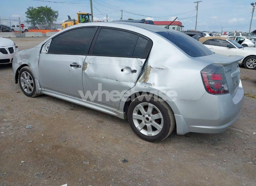 Photo 3 of 2011 Nissan Sentra 2.0SR (VIN 3N1AB6APXBL629884)