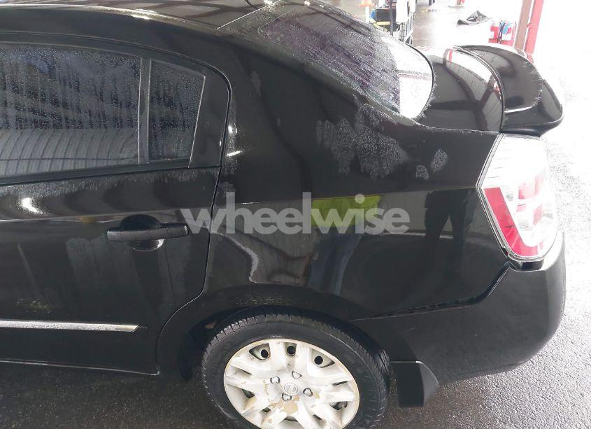 Photo 13 of 2011 Nissan Sentra 2.0S (VIN 3N1AB6APXBL650492)