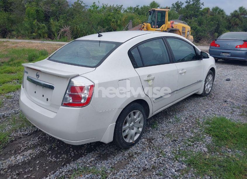 Photo 4 of 2011 Nissan Sentra 2.0S (VIN 3N1AB6APXBL662576)