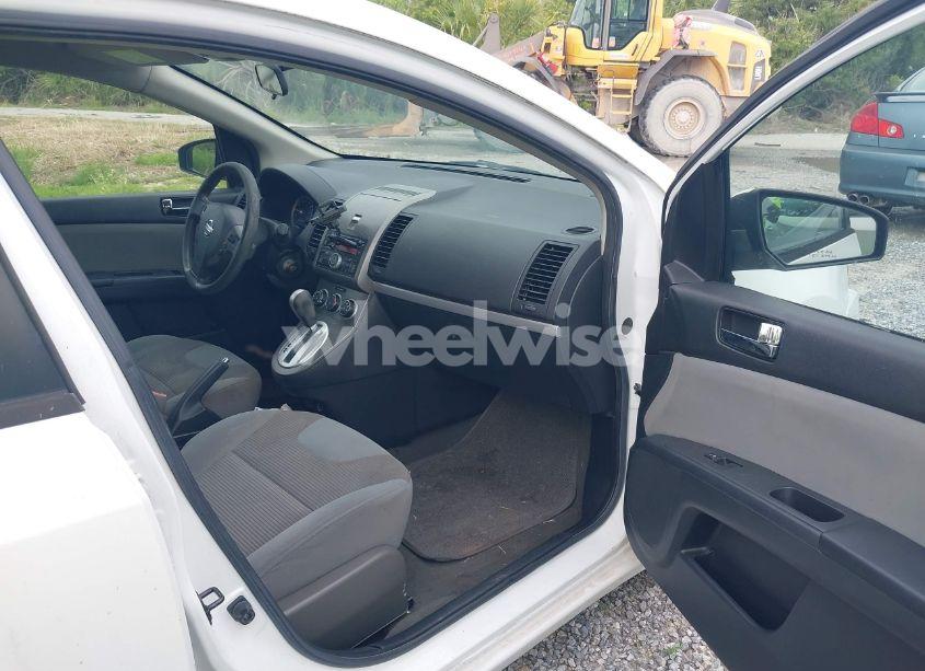 Photo 5 of 2011 Nissan Sentra 2.0S (VIN 3N1AB6APXBL662576)