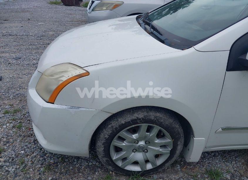 Photo 6 of 2011 Nissan Sentra 2.0S (VIN 3N1AB6APXBL662576)