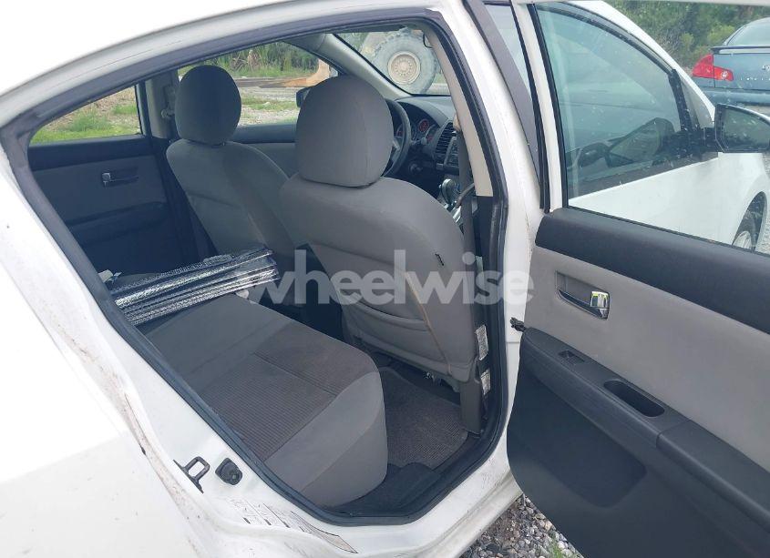 Photo 8 of 2011 Nissan Sentra 2.0S (VIN 3N1AB6APXBL662576)