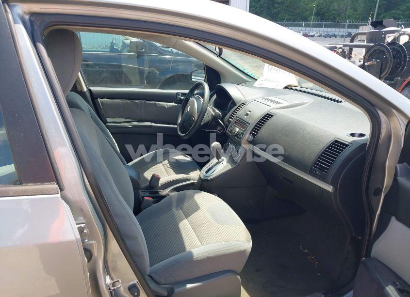 Photo 5 of 2011 Nissan Sentra 2.0S (VIN 3N1AB6APXBL686134)