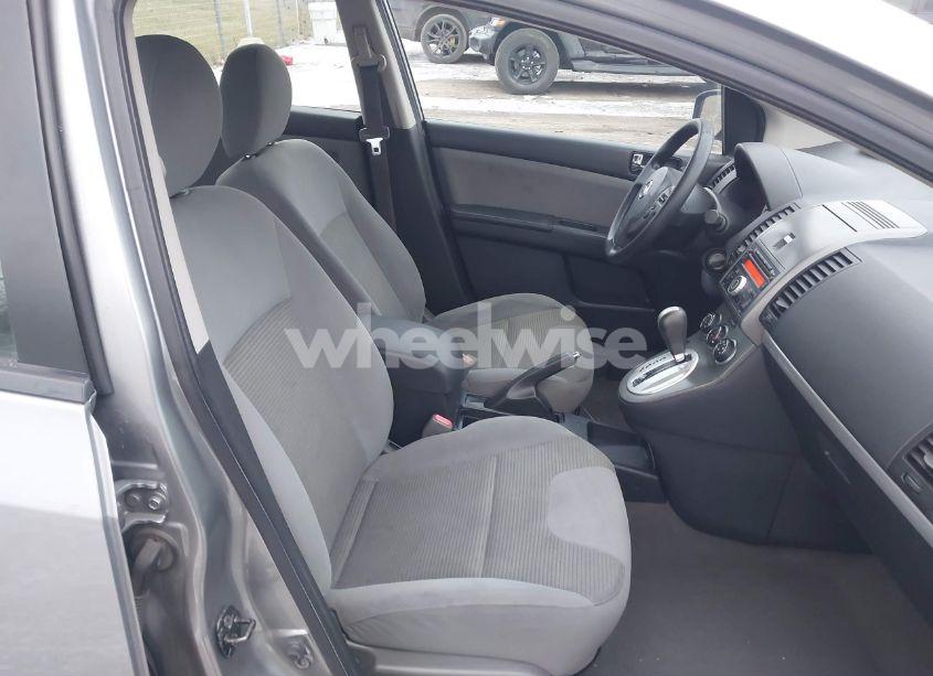 Photo 5 of 2011 Nissan Sentra 2.0S (VIN 3N1AB6APXBL728933)