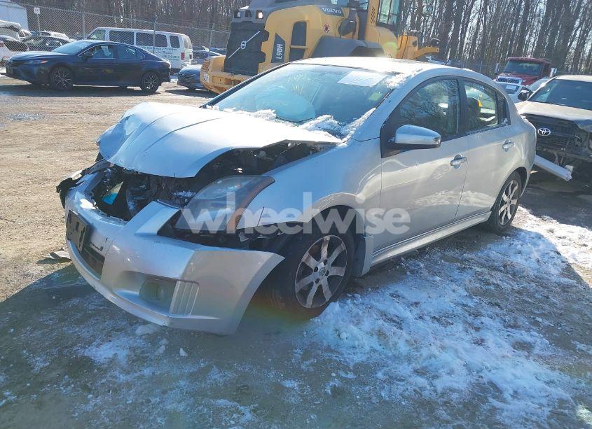 Photo 2 of 2012 Nissan Sentra 2.0 SR (VIN 3N1AB6APXCL678858)