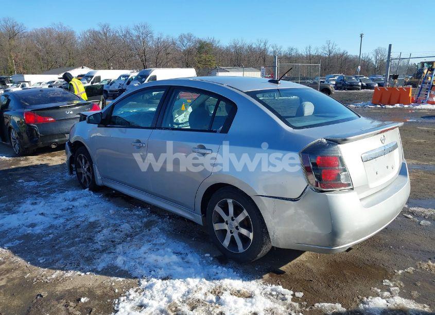 Photo 3 of 2012 Nissan Sentra 2.0 SR (VIN 3N1AB6APXCL678858)