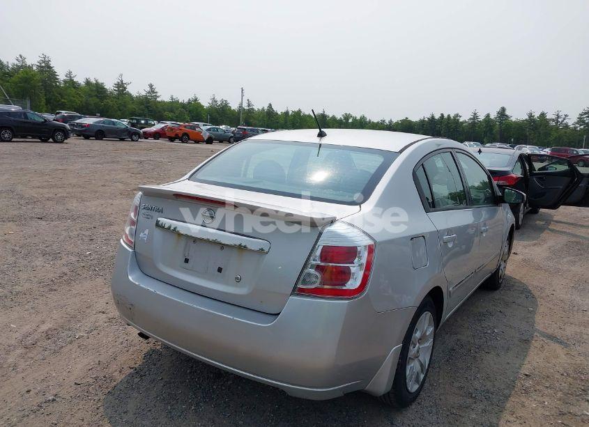 Photo 4 of 2012 Nissan Sentra 2.0 S (VIN 3N1AB6APXCL699273)