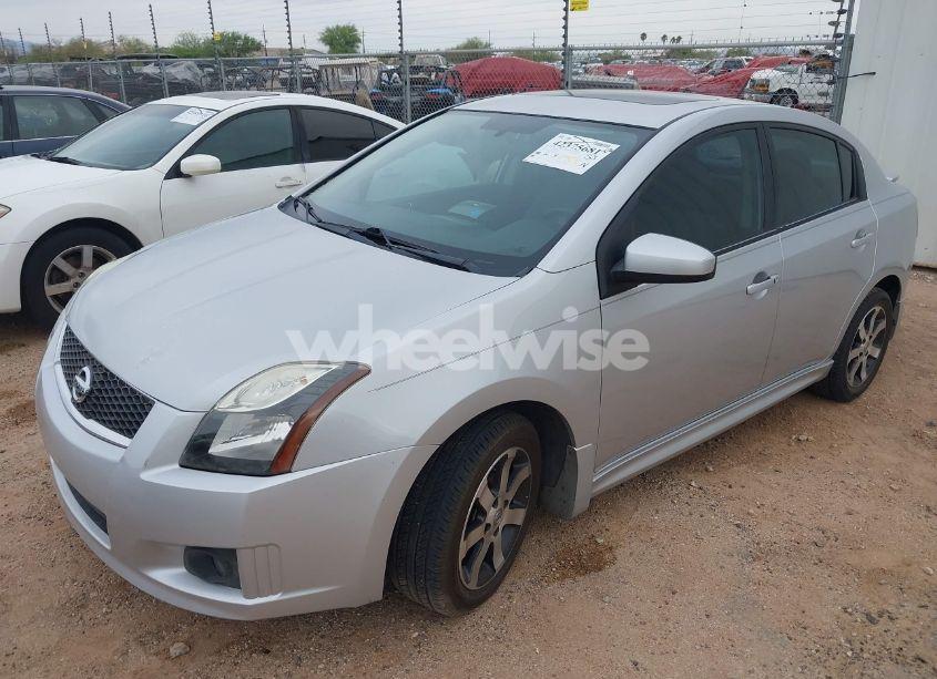 Photo 2 of 2012 Nissan Sentra 2.0 SR (VIN 3N1AB6APXCL735429)