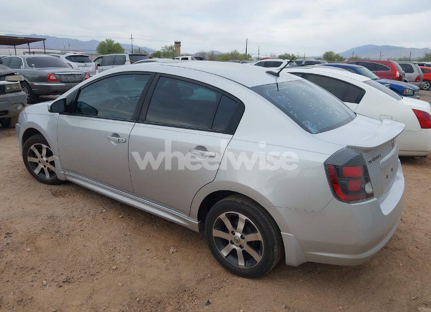 Photo 3 of 2012 Nissan Sentra 2.0 SR (VIN 3N1AB6APXCL735429)