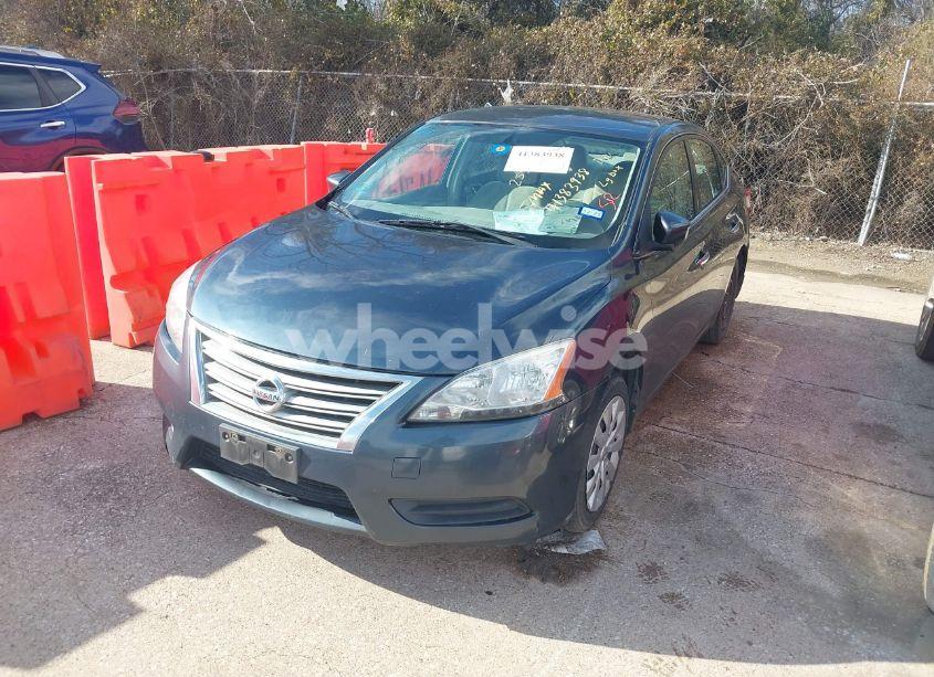 Photo 2 of 2013 Nissan Sentra SV (VIN 3N1AB7AP0DL631149)