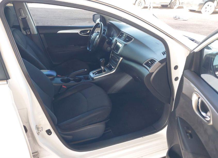 Photo 5 of 2013 Nissan Sentra SR (VIN 3N1AB7AP0DL656746)