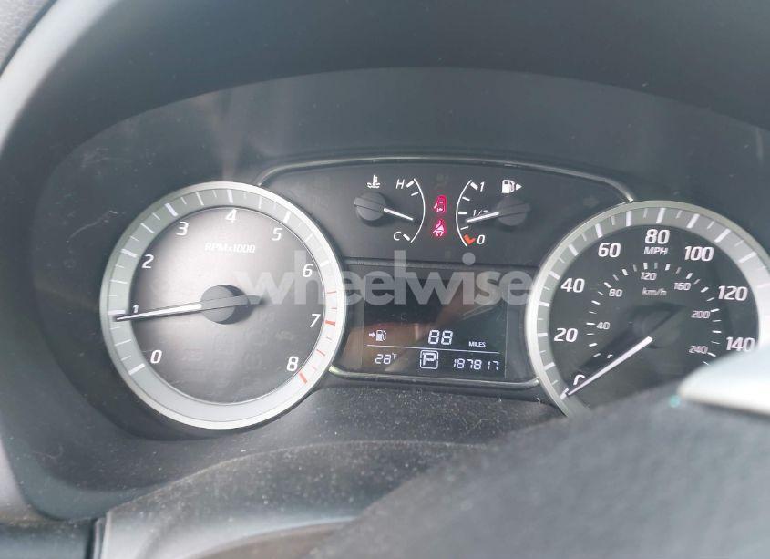 Photo 7 of 2013 Nissan Sentra SR (VIN 3N1AB7AP0DL689472)