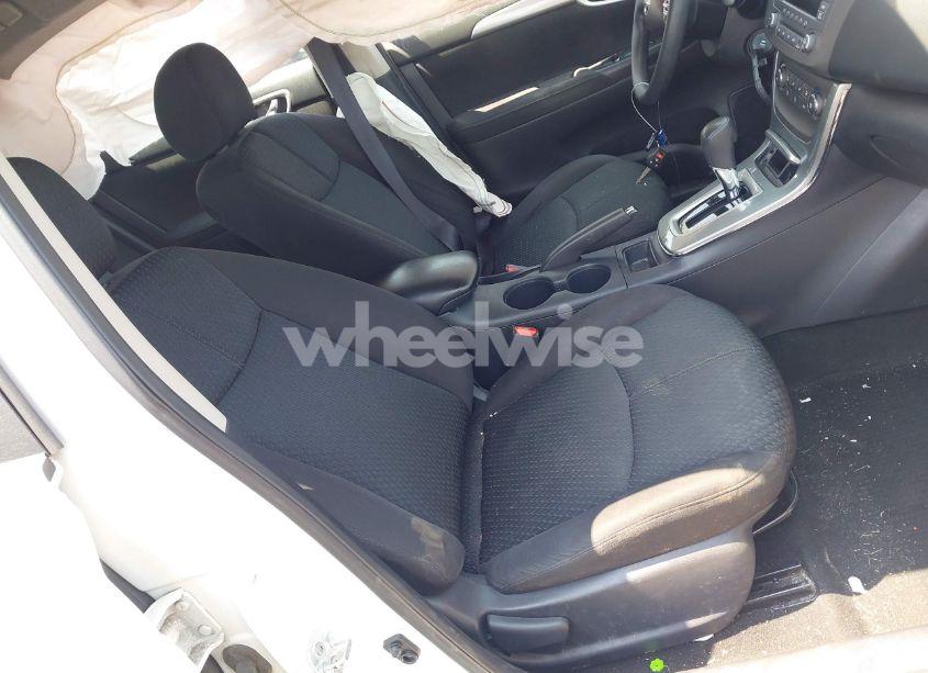 Photo 5 of 2013 Nissan Sentra SR (VIN 3N1AB7AP0DL740114)