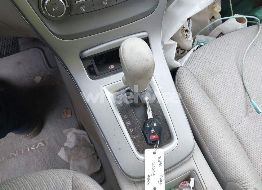 Photo 11 of 2013 Nissan Sentra S (VIN 3N1AB7AP0DL752750)