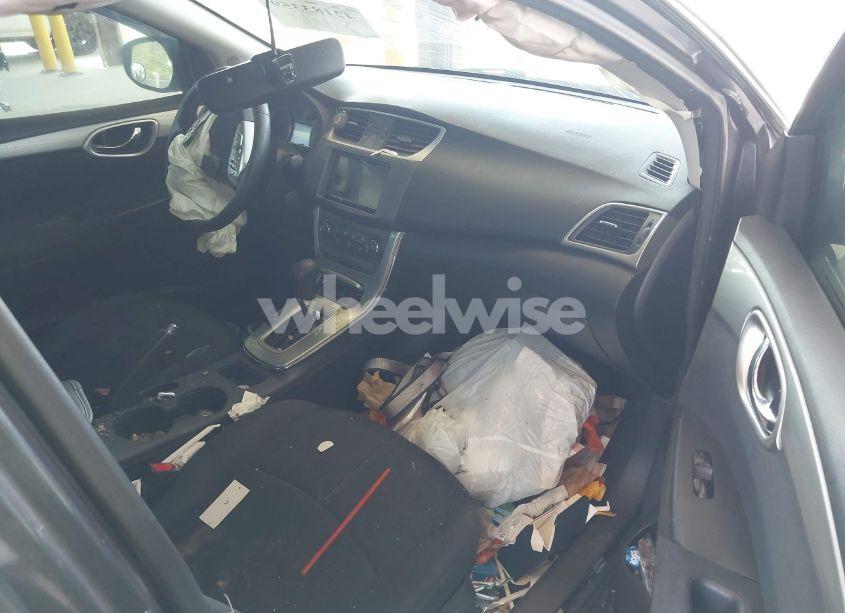 Photo 5 of 2013 Nissan Sentra SR (VIN 3N1AB7AP0DL777387)