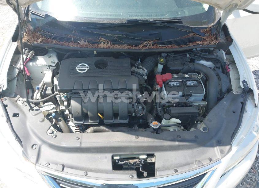 Photo 10 of 2013 Nissan Sentra SR (VIN 3N1AB7AP0DL797655)