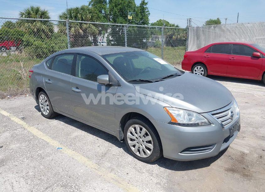 2014 Nissan Sentra S (VIN 3N1AB7AP0EL610223) main photo